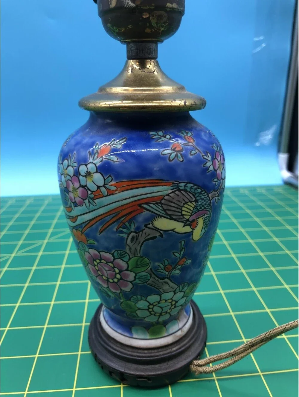 Vintage Blue Ceramic Table Lamp Bird Floral Wood Base Small Made In Japan